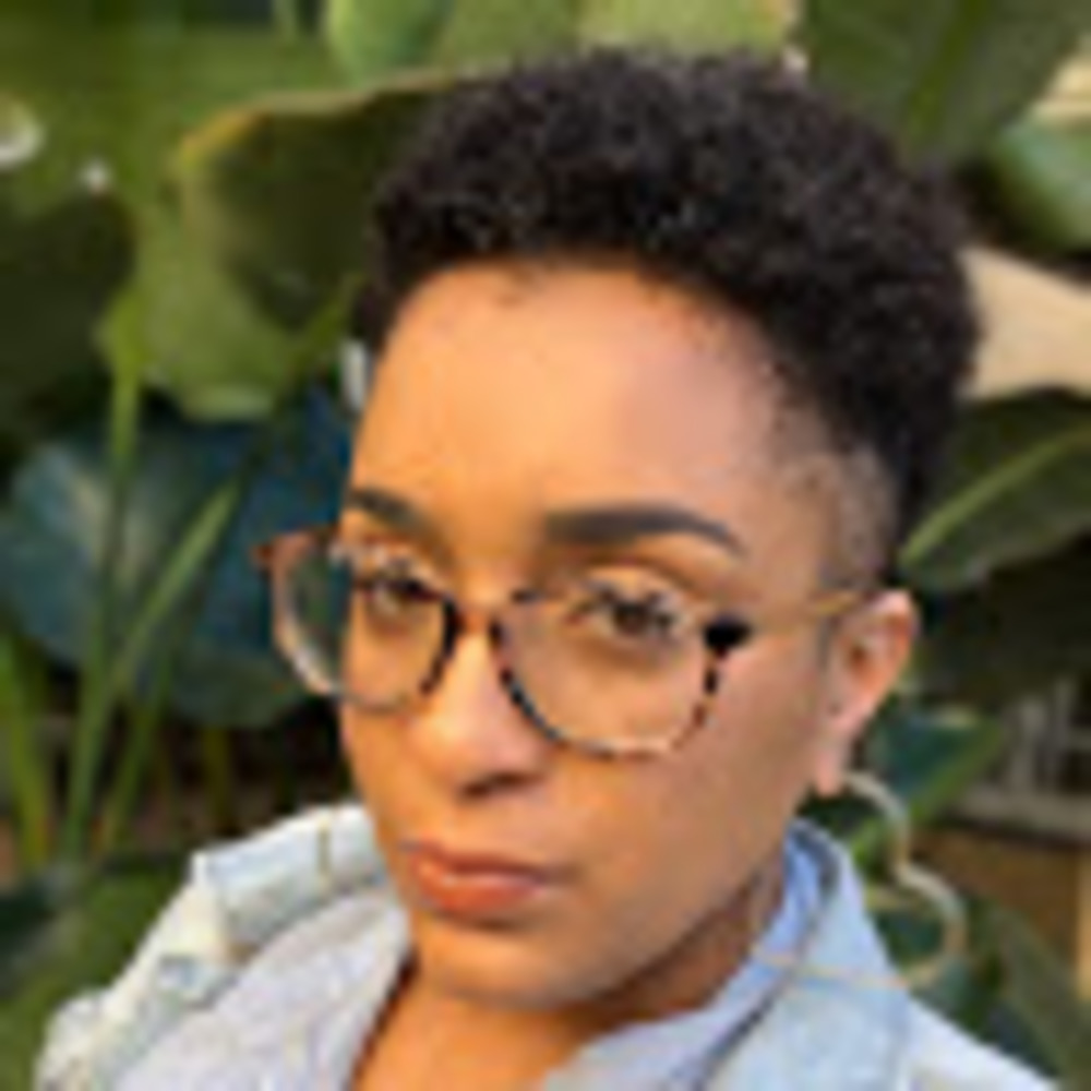 Meet your Posher, Immi